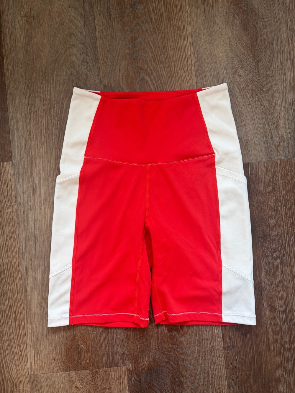 SOLID & STRIPED Red and White Colorblock Bike Shorts